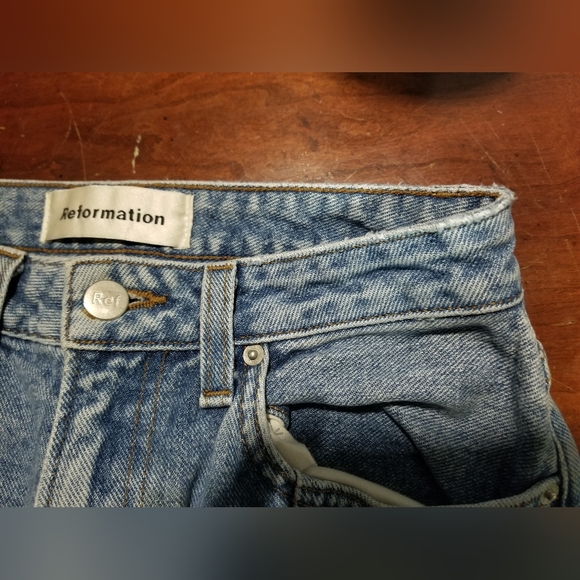 Reformation Seamed Jean in Caribbean Size 26 - Picture 6 of 8